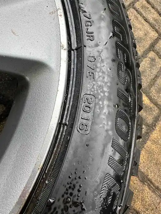 HONDA ACCORD VIII 2008 - koła 17  zima Bridgestone 8mm