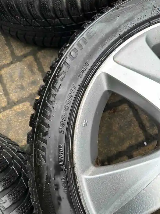 HONDA ACCORD VIII 2008 - koła 17  zima Bridgestone 8mm