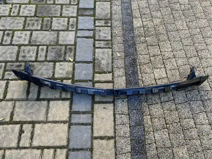 Mercedes C Klasa W204 Wzmocnienie Zderzaka Przód