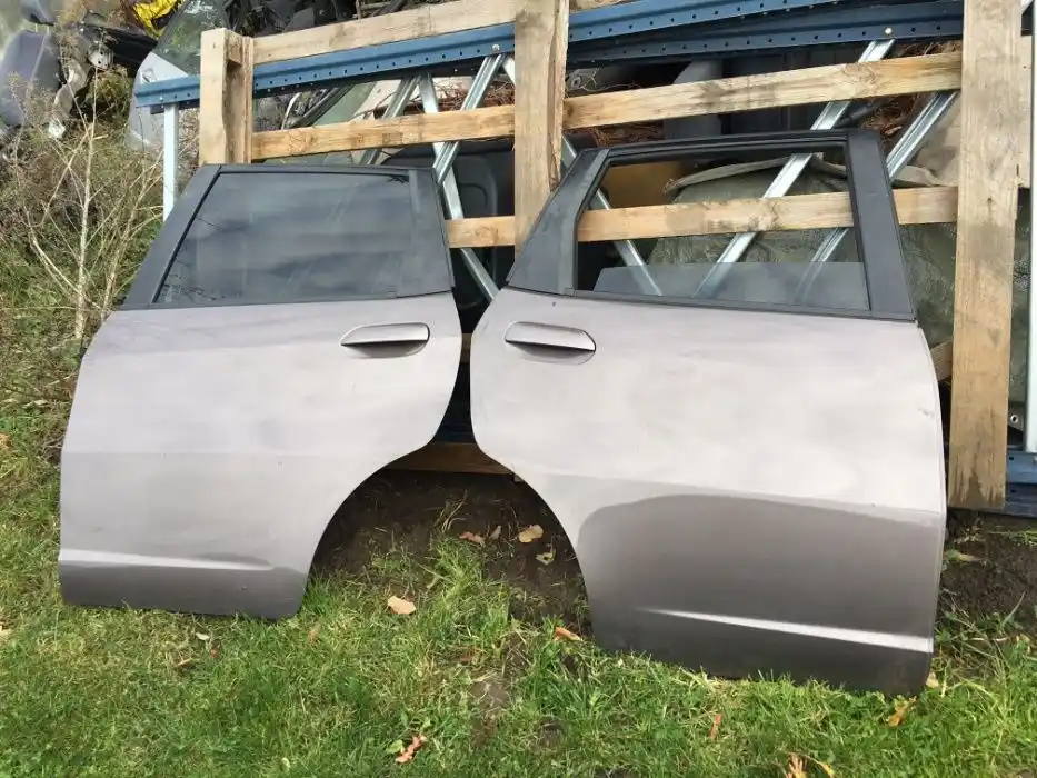 Honda Jazz III 08-15 Drzwi Tył Kolor Po Lifcie 2011
