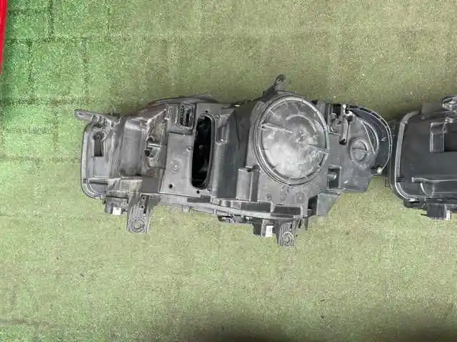 BMW X5 X6 F15 F16 Lift- Lampa Prawa Bi Xenon Bardzo Ładna