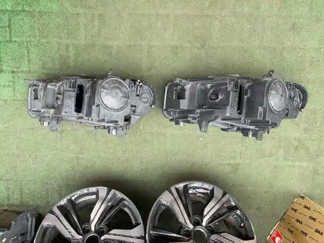 BMW X5 X6 F15 F16 Lift- Lampa Prawa Bi Xenon Bardzo Ładna