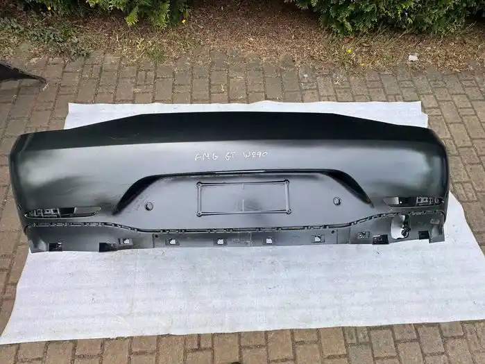 Mercedes AMG GT 4DOOR W290 Zderzak Tył Tylny