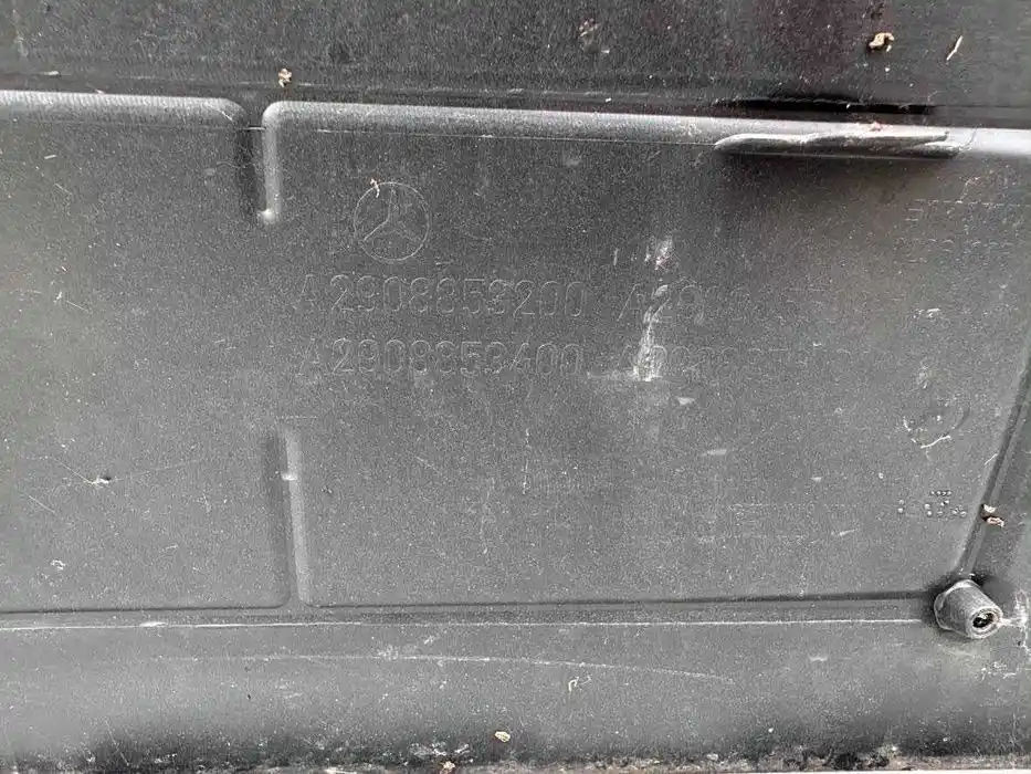 Mercedes AMG GT 4DOOR W290 Zderzak Tył Tylny
