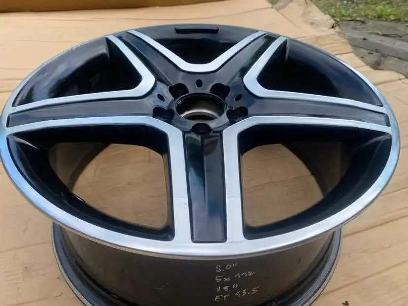 Mercedes GLA W166 AMG Pojedyncza Felga 19