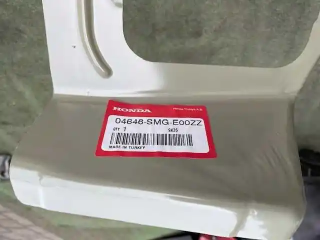 Honda Civic VIII Ufo 5D 2006- Błotnik Tył Lewy NOWY