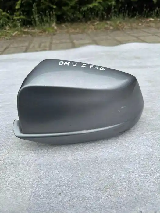BMW 5 F10 F11 Obudowa Lusterka Lewa