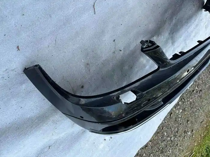 Mercedes C klasa W204 Zderzak Przód Przedni