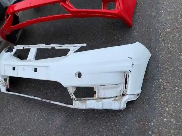 HONDA JAZZ III 2008 -  ZDERZAK Przód wersja Si