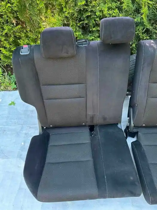 Honda Civic VIII UFO Fotele Kanapa Tył