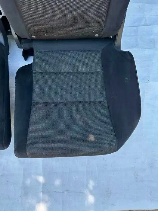 Honda Civic VIII UFO Fotele Kanapa Tył