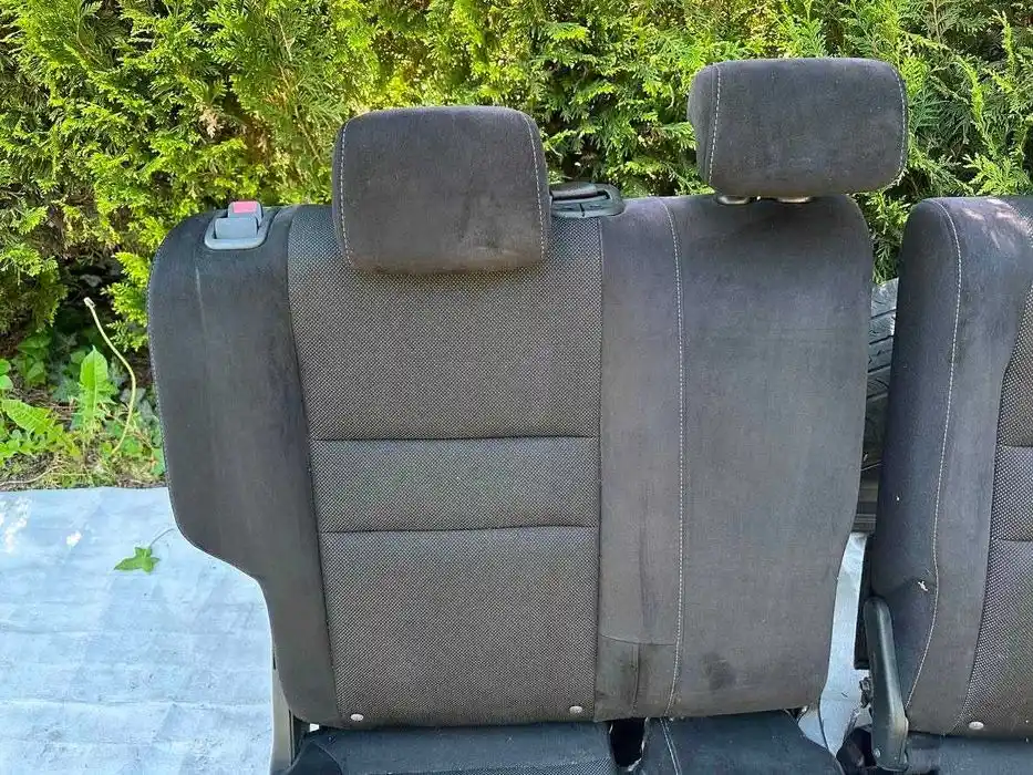 Honda Civic VIII UFO Fotele Kanapa Tył