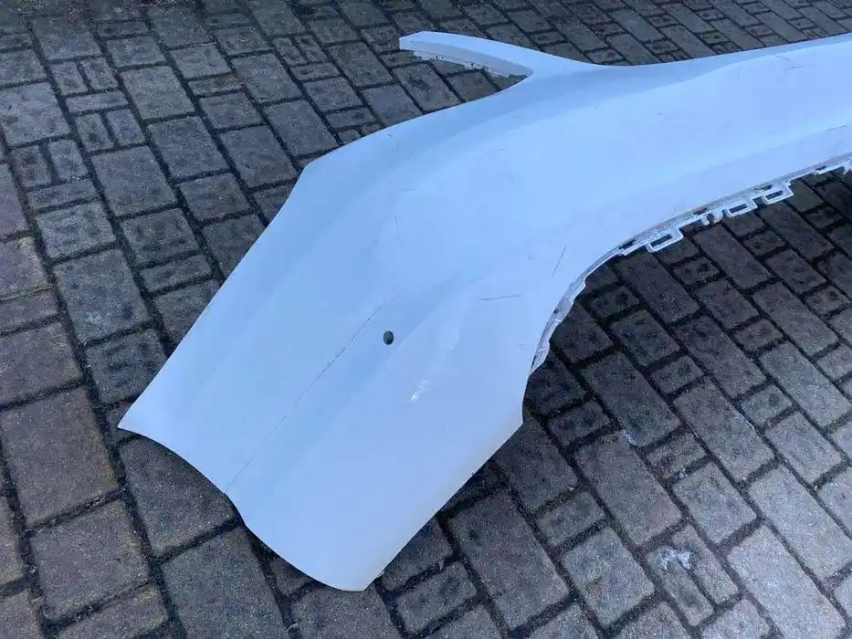 Mercedes C Klasa W205 Zderzak Tylny