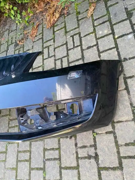 Skoda Octavia III Zderzak Przód Przedni