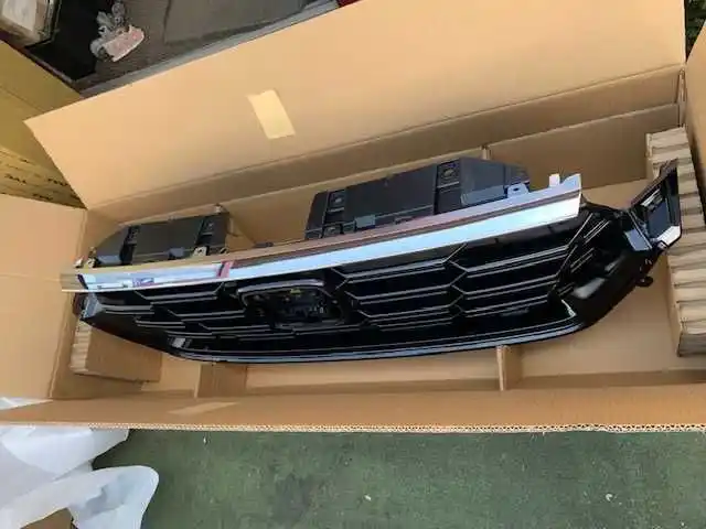 HONDA CRV CR-V VI 2024 - Gril Atrapa nowy OEM Orginał