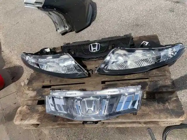 Honda Civic VIII UFO Lampa Prawa Europa