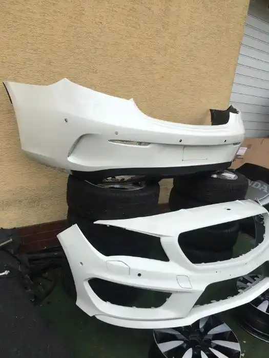 Mercedes E Klasa coupe Amg- Zderzak Tył