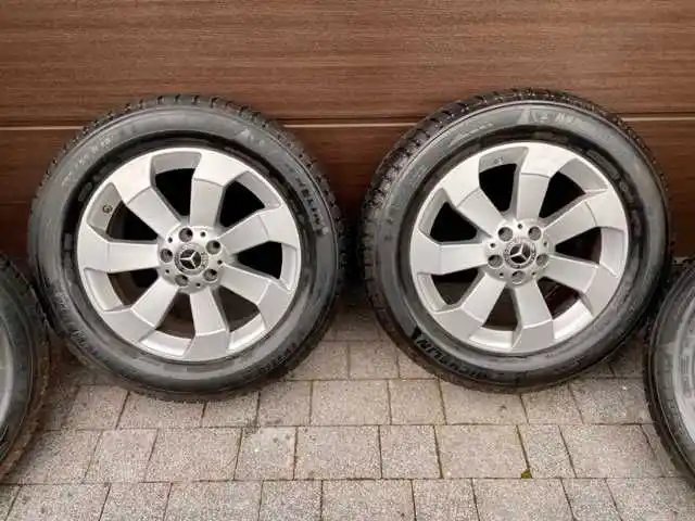 MERCEDES W166 ML GLE  KOŁA Zima 18 cali Michelin Alpin 7mm