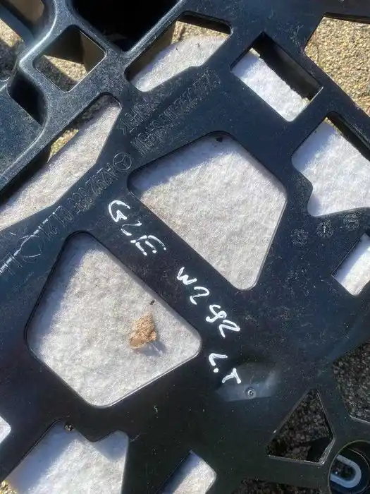 Mercedes GLE W292 Ślizg Zderzaka Tył Lewy Tył