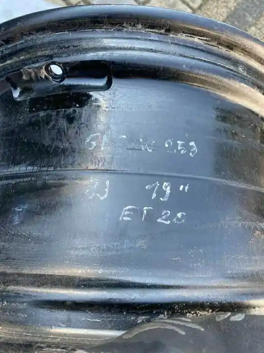 Mercedes GLC W253 Pojedyńcza Felga 19