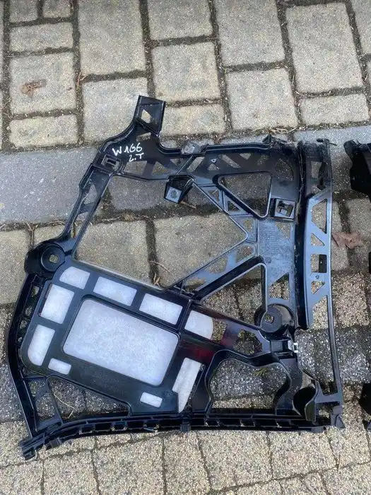 Mercedes W166 Ślizg Zderzak Tył Lewy Prawy