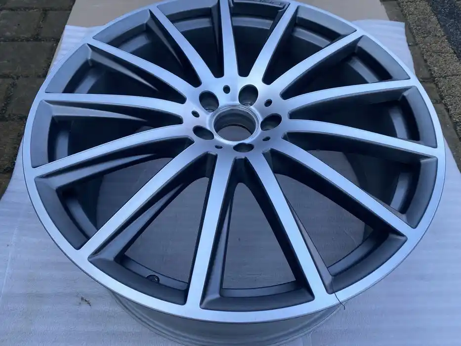 Mercedes GLE W167 AMG Pojedyńcza Felga 22