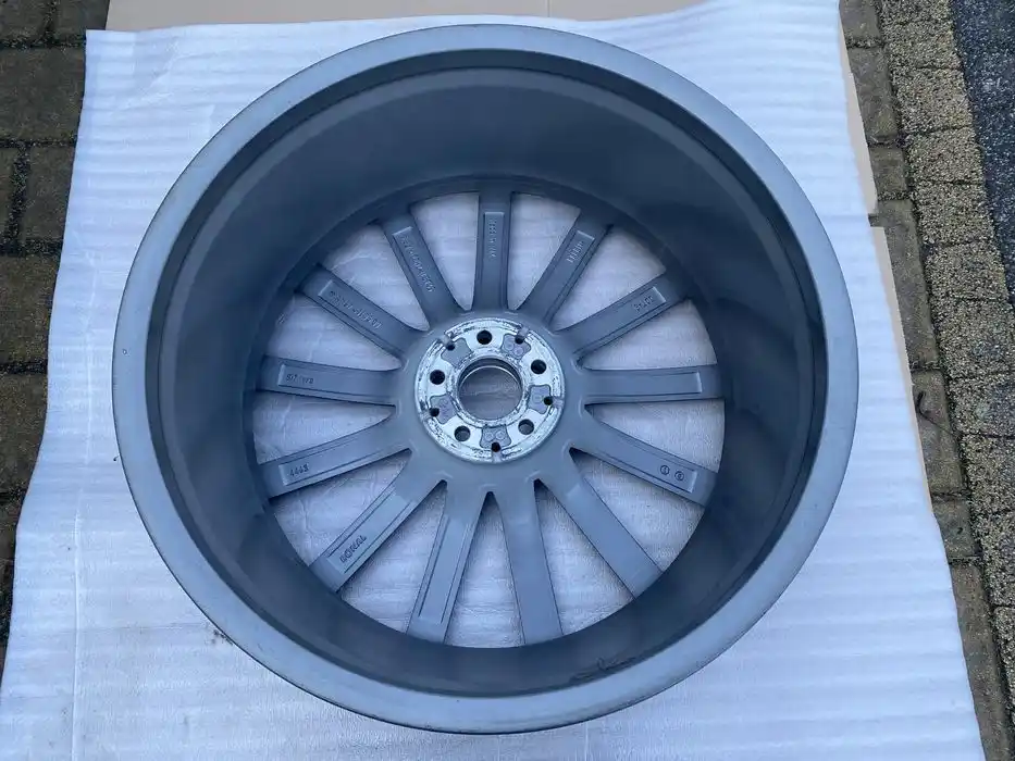 Mercedes GLE W167 AMG Pojedyńcza Felga 22