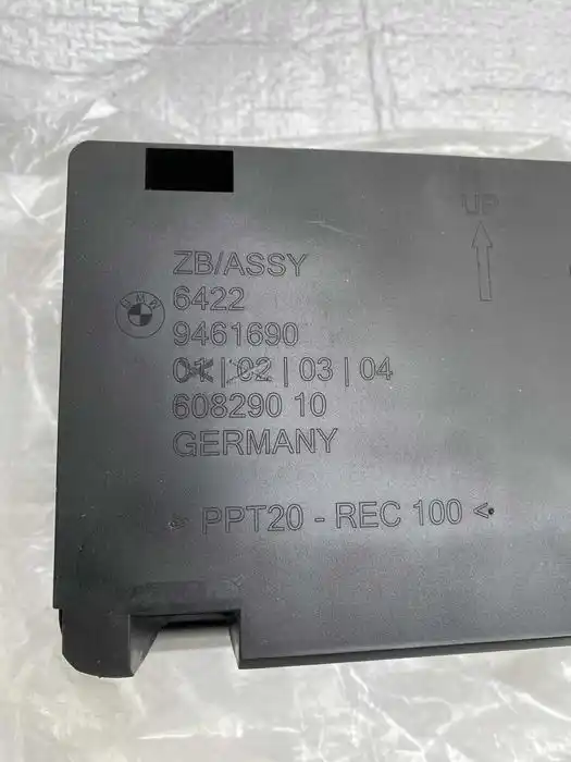 BMW X3 G01 Kratka Wentylacyjna Pod Zderzak Tył