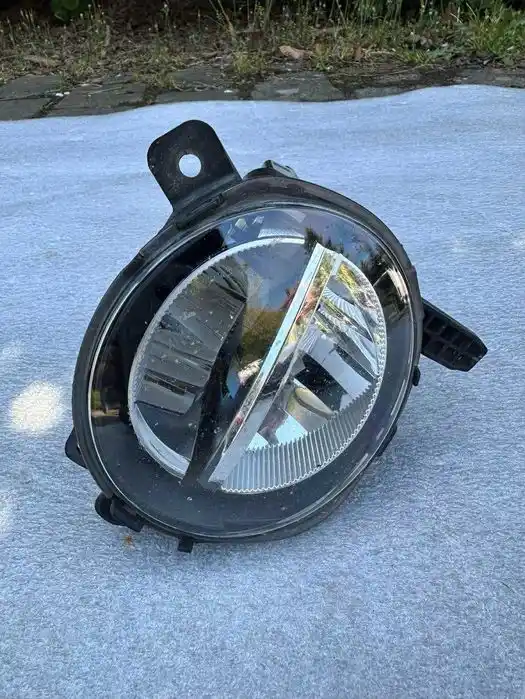 BMW F20 F30 F31 Lift Lampa Przeciwmgielna Lewy Przód