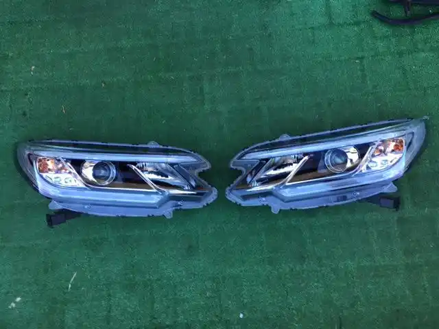 Honda CRV / CR-V IV 2015 Lift- Lampa Xenon