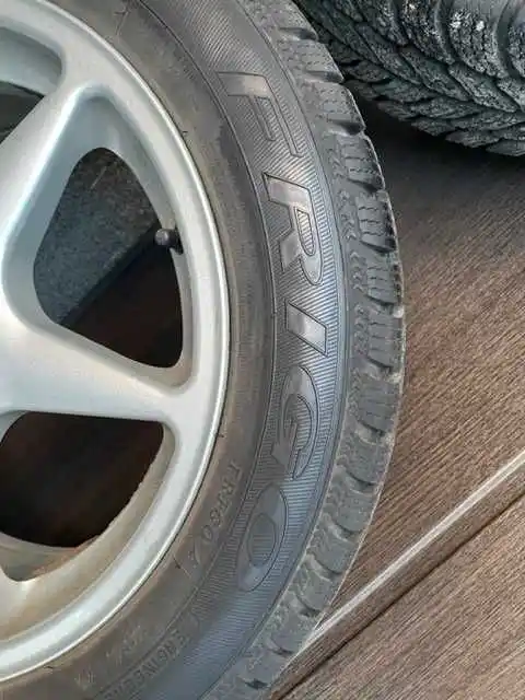 Honda Civic VIII IX gen koła zima 16 Debica