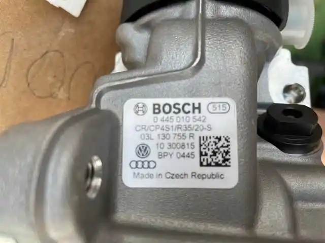 Audi Skoda- Pompa Wysokiego Ciśnienia Nowa