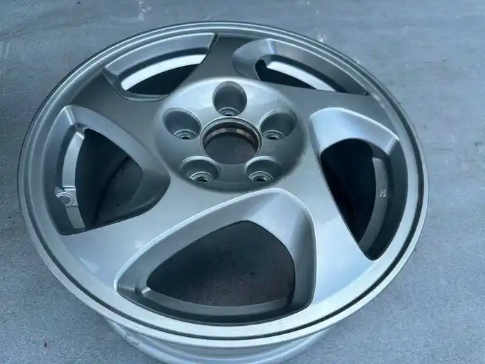 Honda Prelude V Pojedyncza Felga 16 Nowa