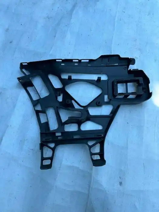 Mercedes ML W164 Mocowanie Zderzaka Prawy Tył