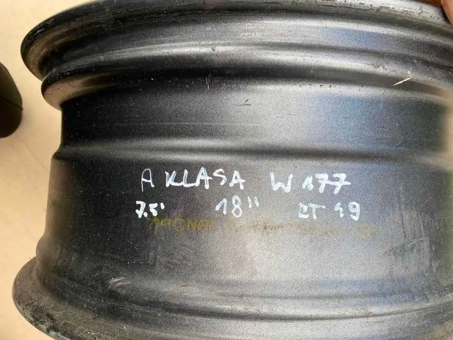 Mercedes CLA W177 Pojedyncza Felga 18