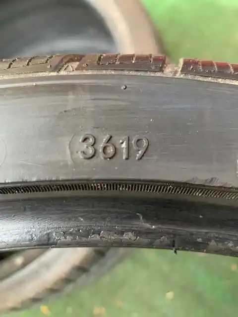 Opona Zimowa Gripmax 20 SureGripPro 245/30R20   7mm