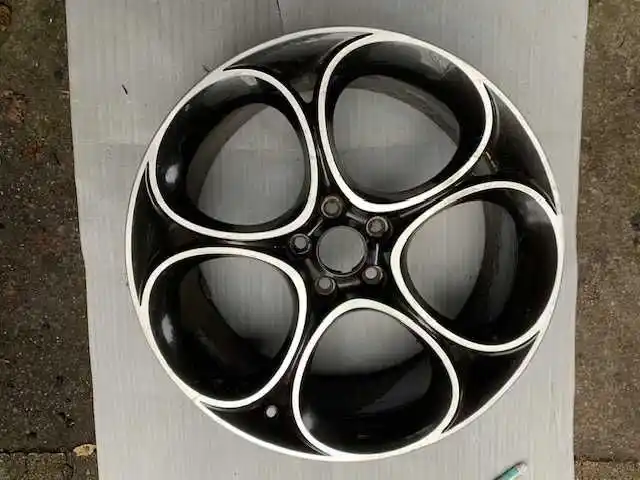 Felga Aluminiowa ALFA ROMEO GULIA PRZÓD  19  et33 8j