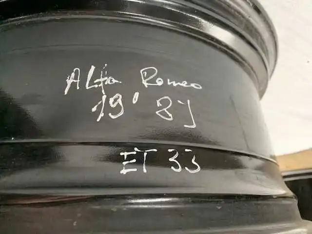 Felga Aluminiowa ALFA ROMEO GULIA PRZÓD  19  et33 8j