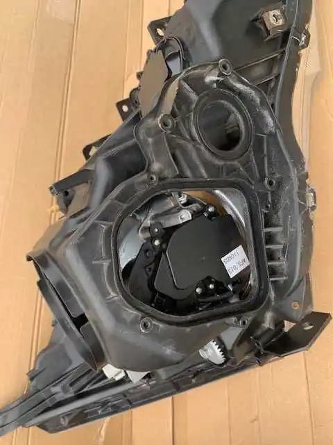 Honda CR-V III 2007- Lampa Przód Przednia Xenon Skrętny