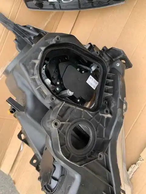 Honda CR-V III 2007- Lampa Przód Przednia Xenon Skrętny
