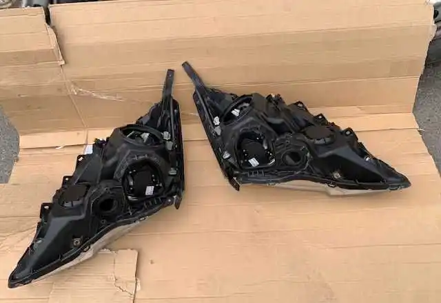 Honda CR-V III 2007- Lampa Przód Przednia Xenon Skrętny