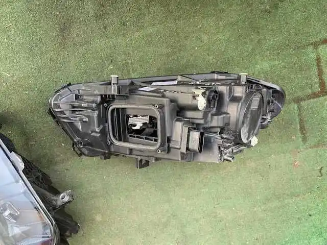 MERCEDES A Klasa W177  lampa prawa Fulled Ładna
