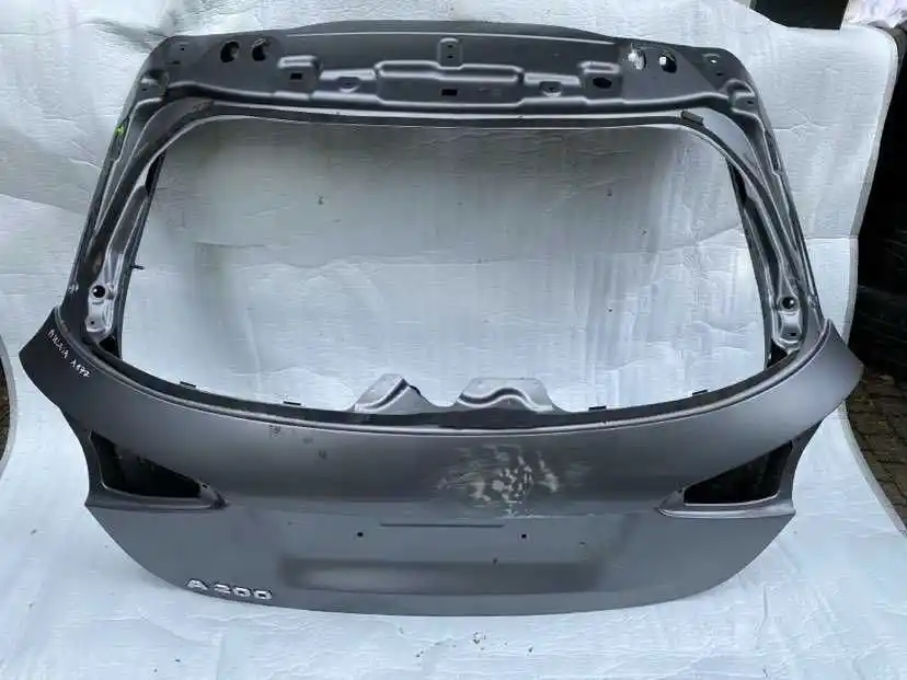 Mercedes A Klasa W177 Klapa Bagażnika