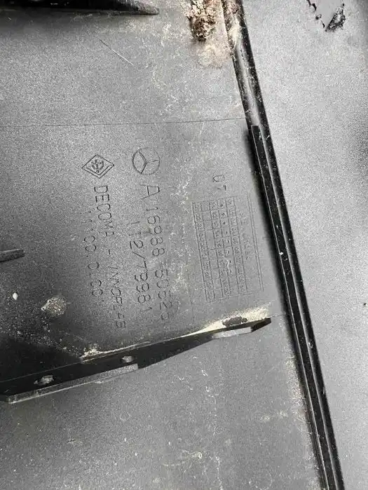 Mercedes A Klasa W169 Zderzak Przód Przedni