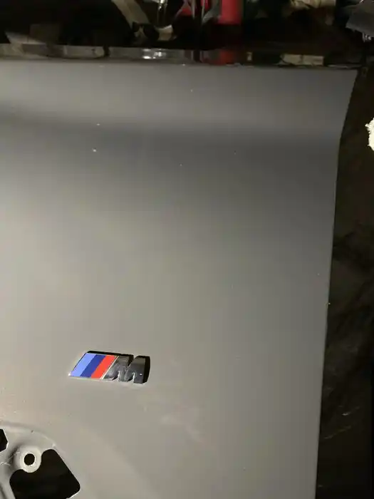 BMW 3 G20 G21 Błotnik Przód Przedni Lewy w kolor C36