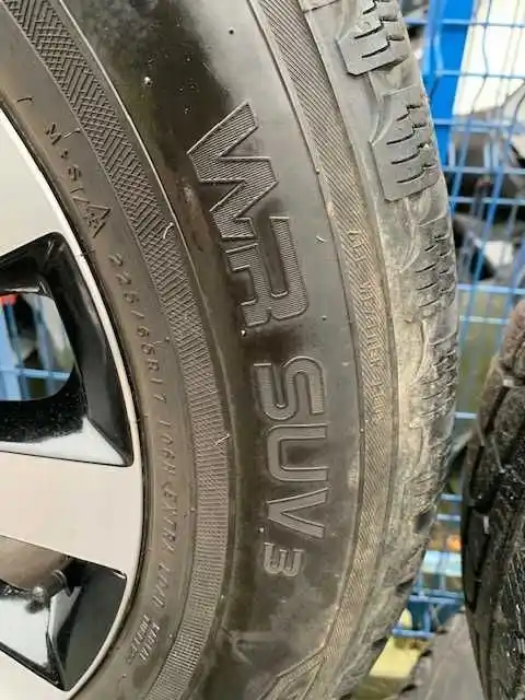 HONDA CRV III  IV Koła zima 17  Nokian