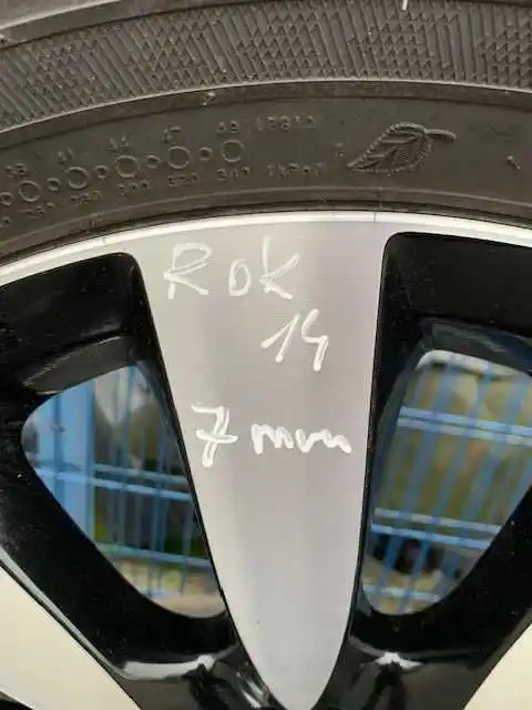 HONDA CRV III  IV Koła zima 17  Nokian