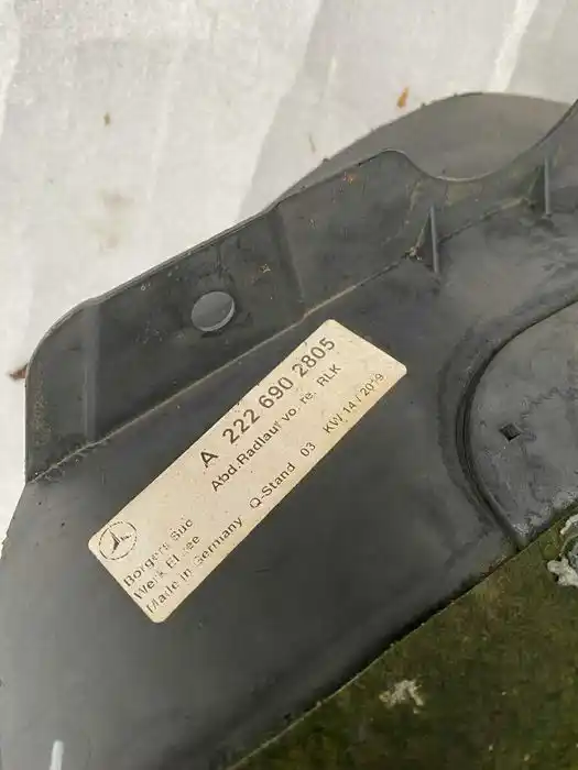 Mercedes S Klasa W222 Nadkole Przednie Prawe