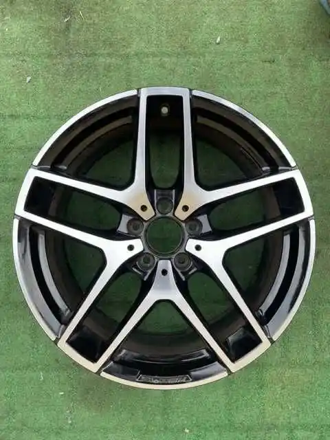 Mercedes GLC AMG felga 19 cali