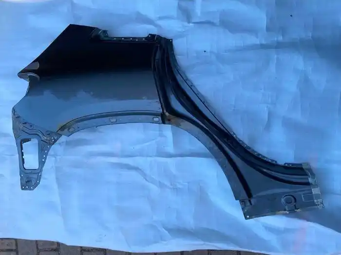 Mercedes GLA W247 Błotnik Tył Tylny Prawy